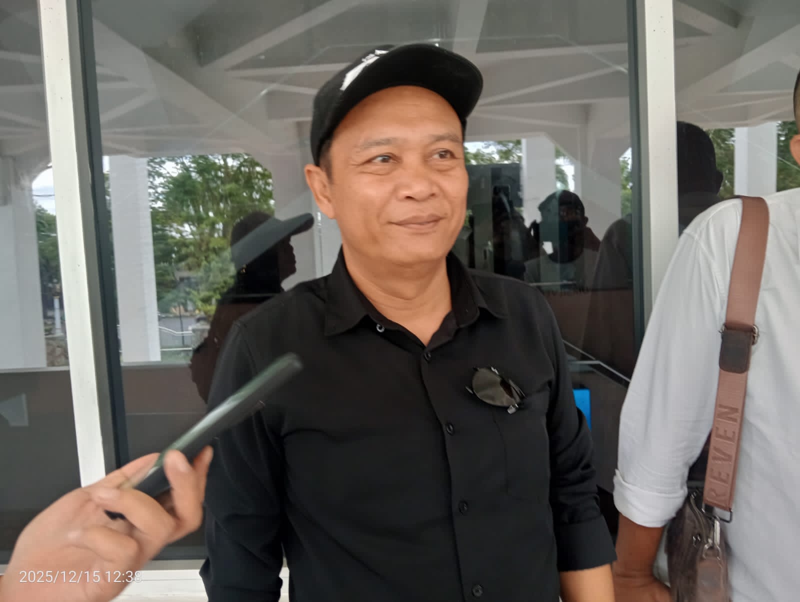 Ketua Organisasi Persatuan Lintas Adat dan Budaya (POLA) Sulawesi Utara, Puboksa Hutahaean. Senin, 15/12/2025. (Foto.maradona)